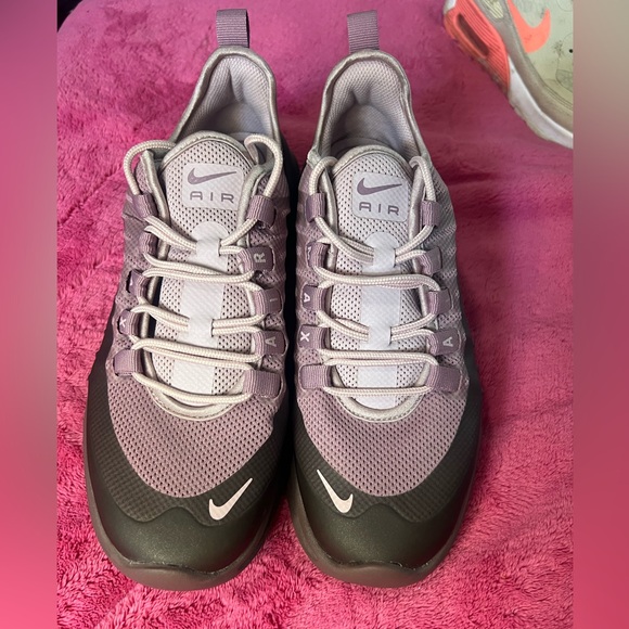 Nike airmax Rose and Chocolate Athletic Shoes - Picture 2 of 7